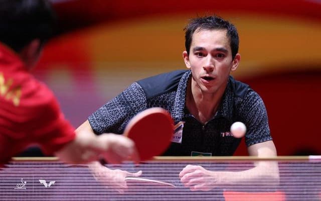 Calderano celebra a vitória e avança para as quartas de final do WTT em Buenos Aires. Reprodução: ITTFWorld