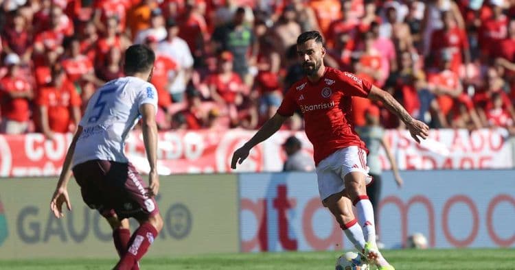 Inter enfrenta Caxias na semifinal do Gauchão
