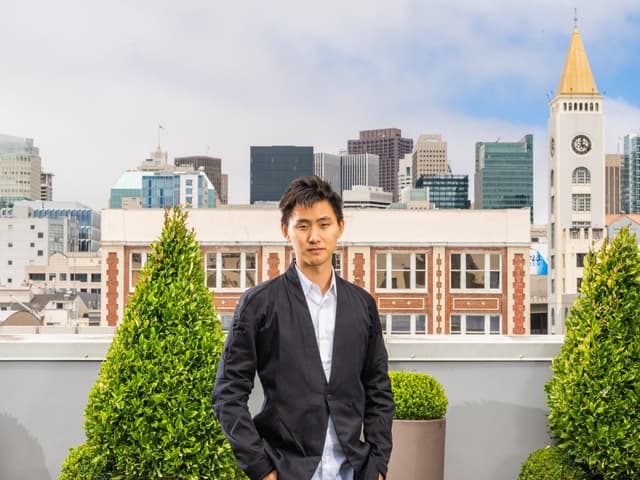 Alexandr Wang, CEO da Meta Superintelligence Labs, anuncia reestruturação das equipes de IA da Meta. Reprodução: Business Insider