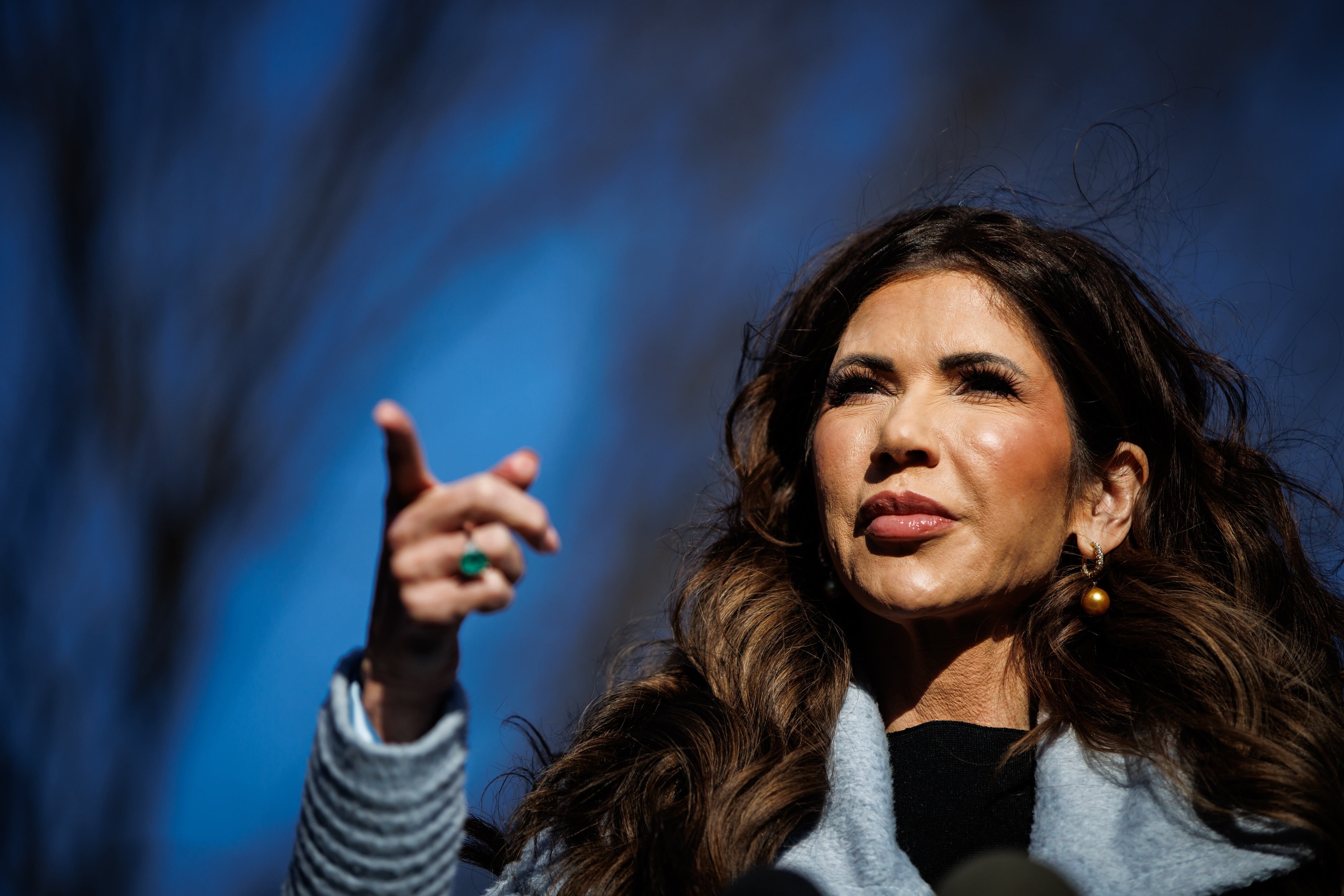 Casa Branca resiste à reforma do ICE, prolongando o fechamento do Departamento de Segurança Nacional.. Reprodução: Elpais