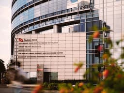 Cedars-Sinai lança CS Connect, uma plataforma de saúde digital com suporte 24/7. Reprodução: Business Insider