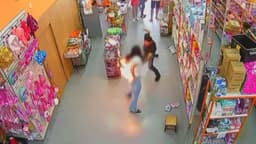 Celular explode em Anápolis e causa pânico em loja