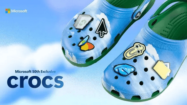 Crocs lançam edição especial inspirada no Windows XP com design e pingentes temáticos. Reprodução: The Verge