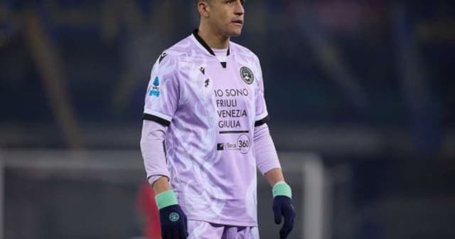 Udinese deseja aposentadoria de Alexis Sánchez no clube