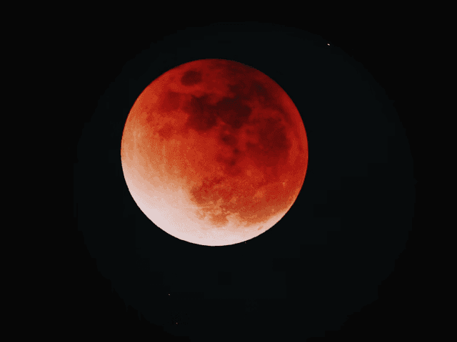 Eclipse Lunar Total com Lua de Sangue no Brasil