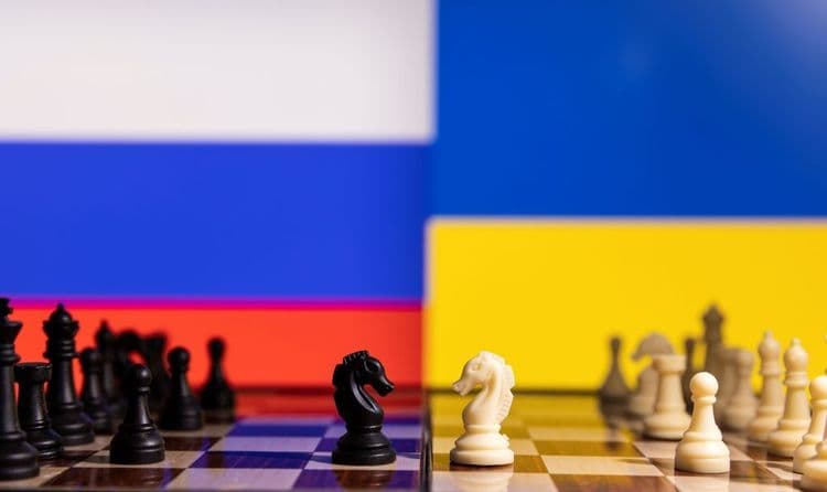 EUA e Rússia se reúnem para discutir paz na Ucrânia