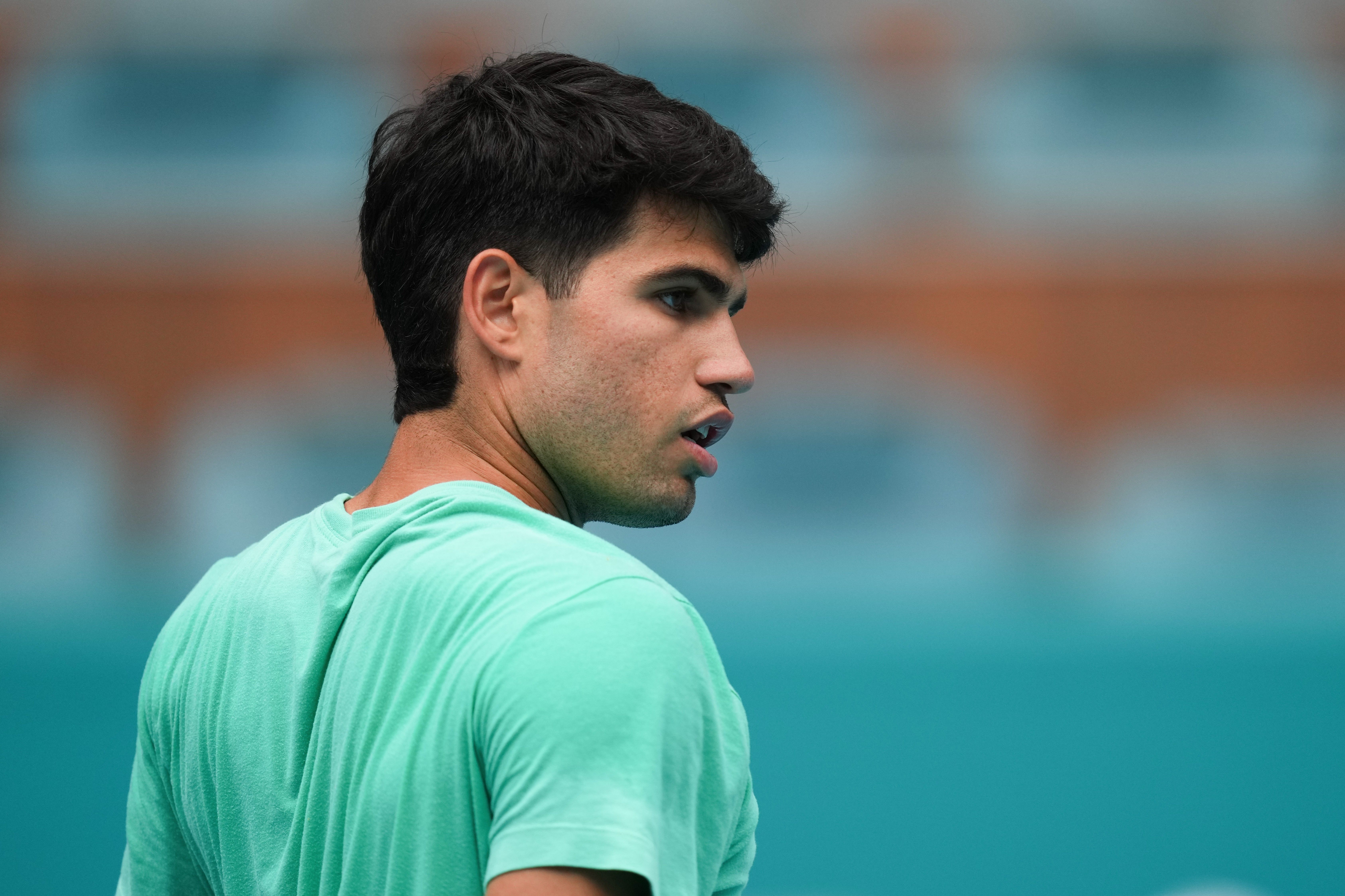 Alcaraz desiste de Roland Garros e Roma por lesão. Reprodução: Ge