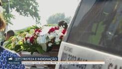 Enterro de Amanda Fernandes, vítima de feminicídio em Santos.; Reprodução: Globo