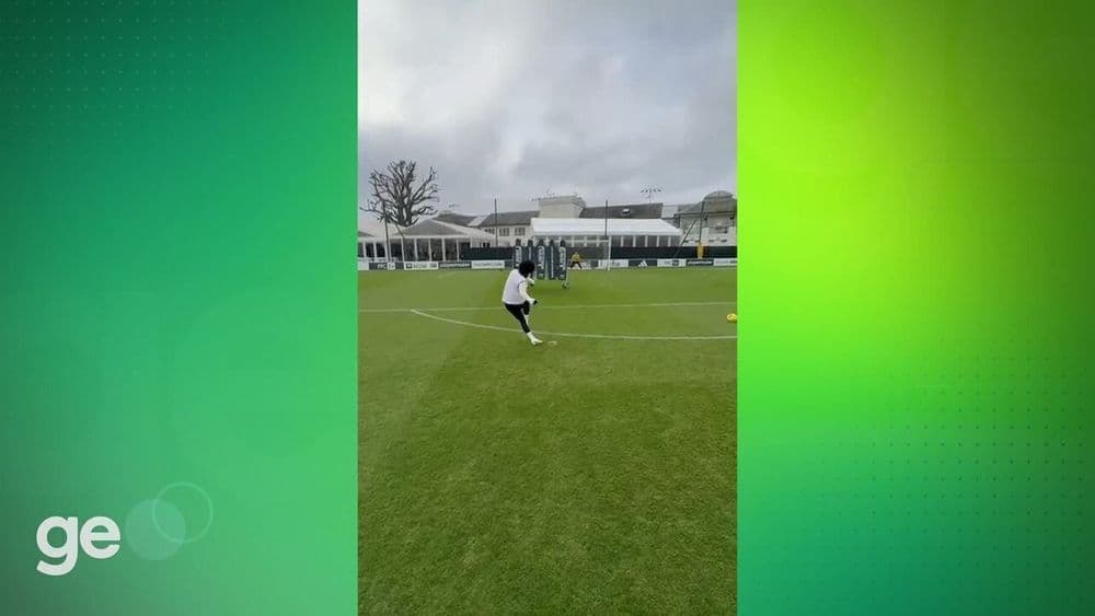Brasileiro alcança 326 jogos na carreira, passando por clubes como Chelsea e Arsenal. Legenda da imagem. Reprodução: Globo