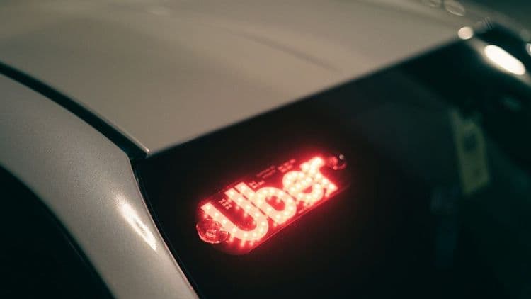 Seis recursos de segurança da Uber no Carnaval
