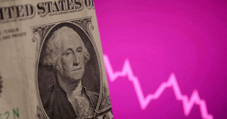 Dólar enfrenta dificuldades devido à valorização do dólar taiwanês; Legenda da imagem. Reprodução: Reuters