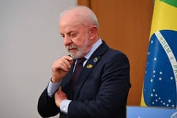 Lula em conferência, diante de vitória no Congresso, derrota recente e desafio de testar o cacife político. Reprodução: Retorno do item 11
