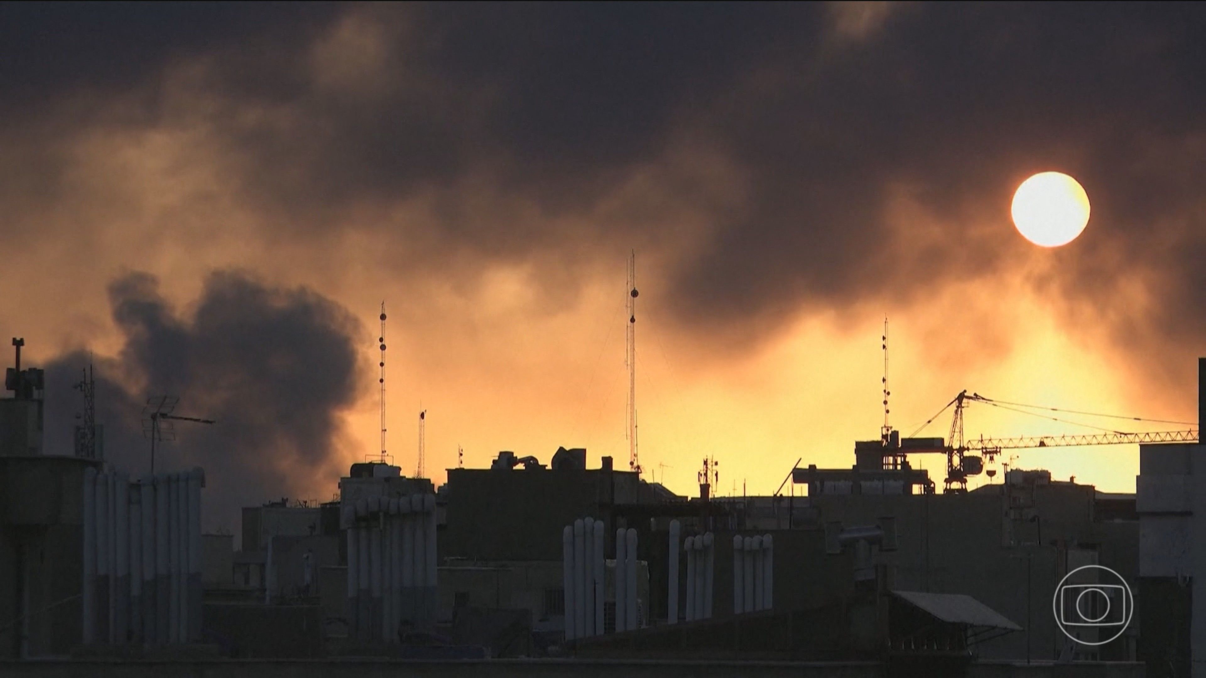 Mercados brasileiros monitoram impactos da guerra no Oriente Médio nos preços dos alimentos.. Reprodução: G1