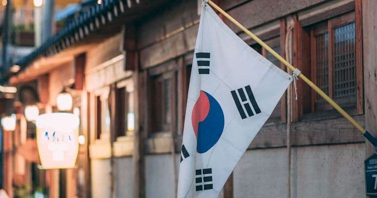 Erros em exercícios militares ferem civis na Coreia do Sul