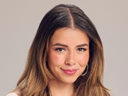 Jen Affleck, estrela de 'The Secret Lives of Mormon Wives', em cena de promoção da série. Reprodução: Business Insider