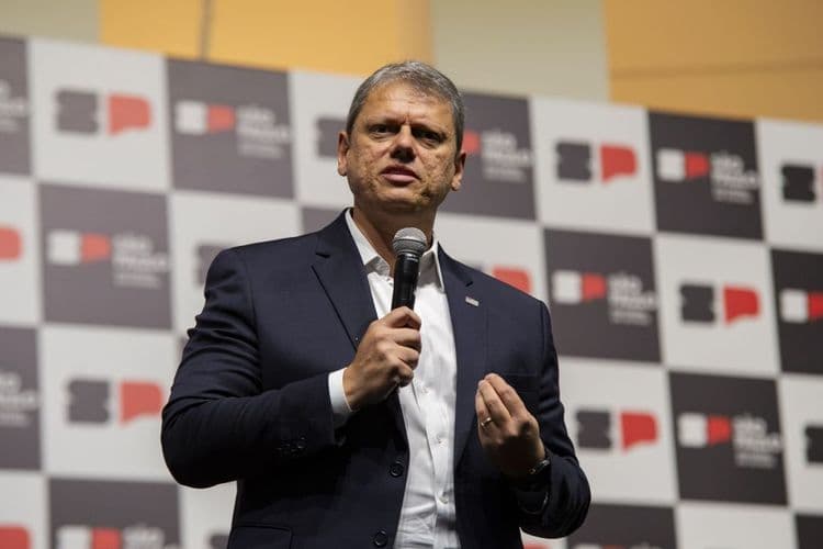 Instituto realiza pesquisa com 1,5 mil pessoas em 81 municípios do estado. Reprodução: CNN Brasil