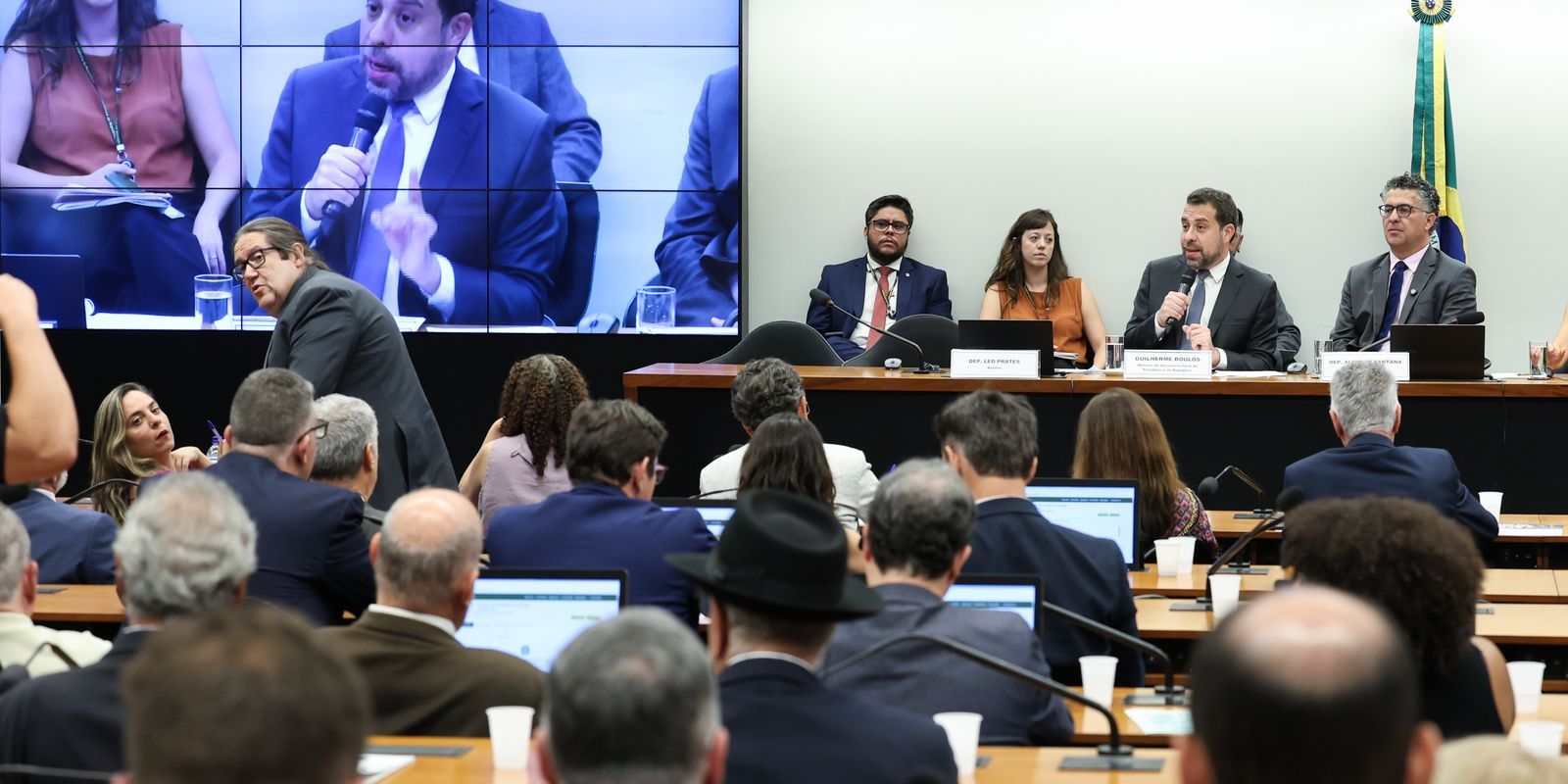 Boulos critica compensação a empresas pelo fim da escala 6x1 - Foto: EBC