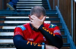 Alejo Muniz vence disputa pela permanência no Championship Tour após momentos de incerteza na WSL. Reprodução: Globo