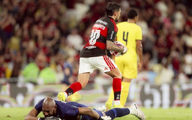 Flamengo vence Madureira e abre vantagem na semi. Reprodução: Esporte