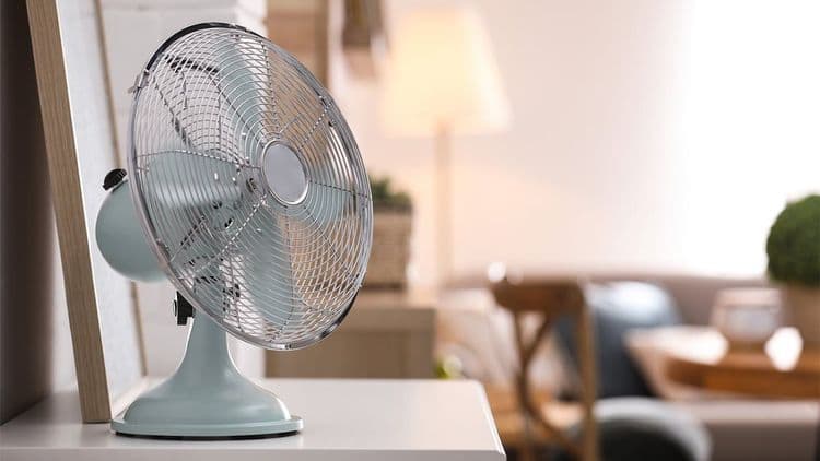 O calor do verão na península ibérica exige soluções para o conforto em casa. Legenda da imagem. Reprodução: El País
