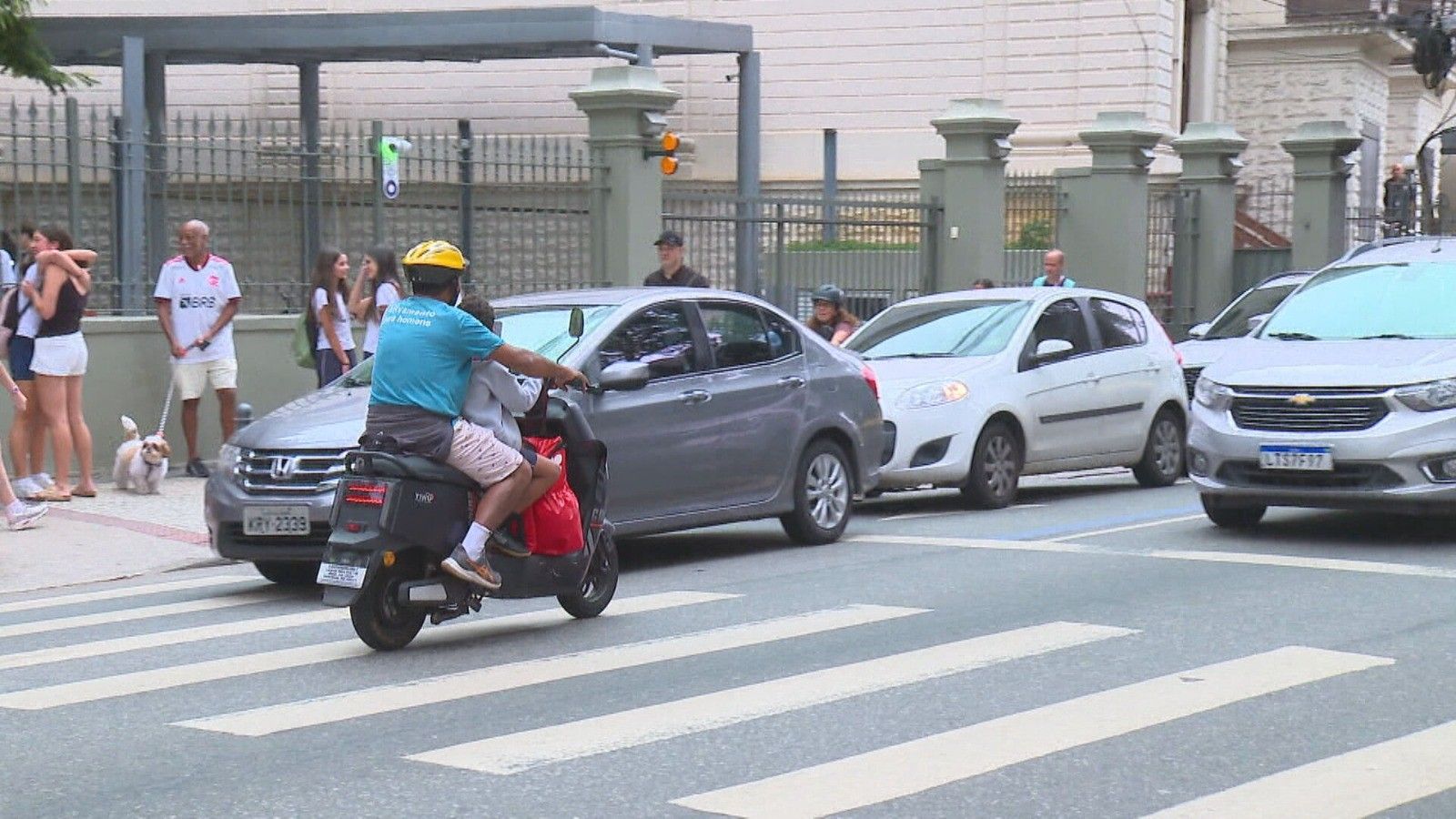 Prefeito do Rio anuncia novas regras para bicicletas elétricas.. Reprodução: G1