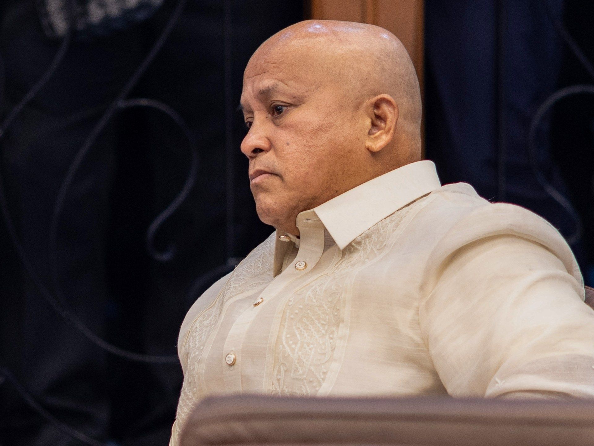 Filipinas ordena prisão de senador fugitivo procurado pelo TPI