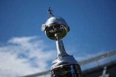 Clássico entre Botafogo e Fluminense na Libertadores
