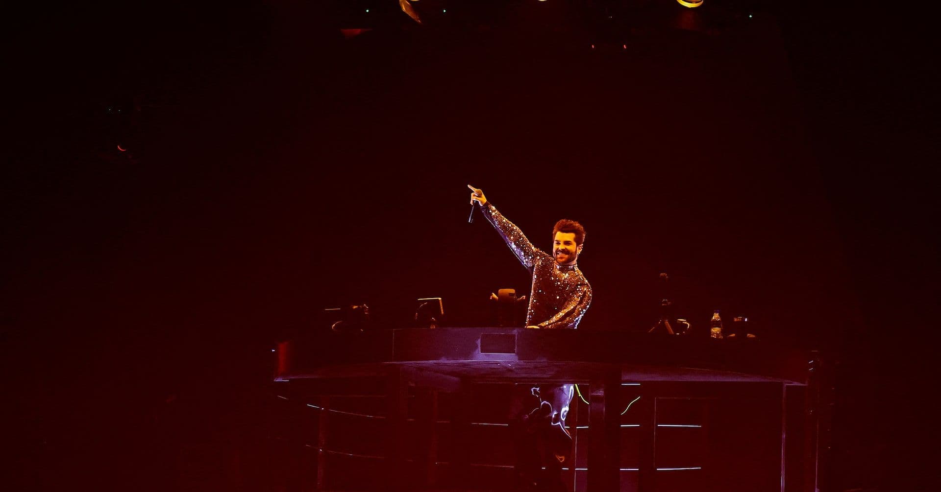DJ Alok anima o público com seus beats eletrônicos no Coachella. Reprodução: Reuters