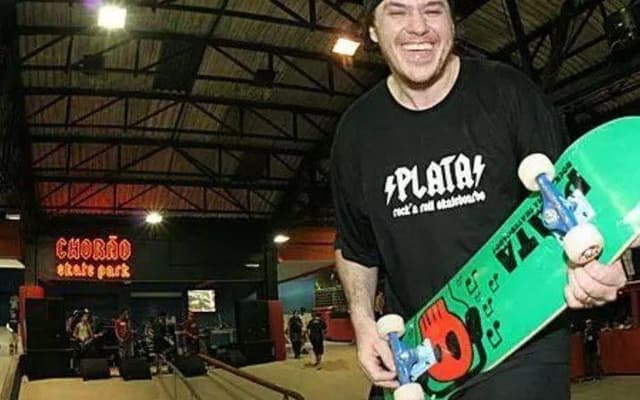 Chorão conquista vice-campeonato no Campeonato Paulista de Skate na década de 1980. Reprodução: Esporte IG