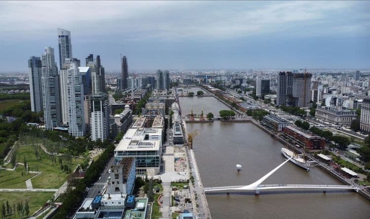 Apagão em Buenos Aires afeta 366 mil após falha