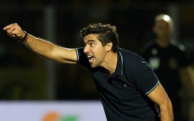 Abel Ferreira irritado após Palmeiras perder para Mirassol. Reprodução: Retorno do item 11