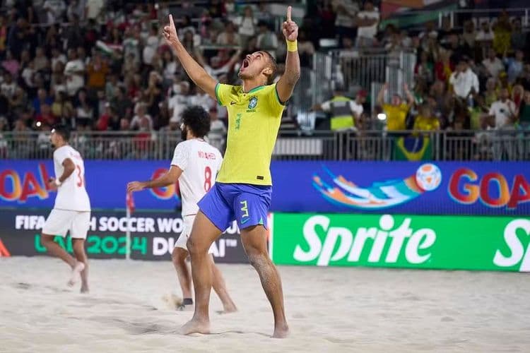 Brasil vence Portugal de virada e avança para a final da Copa do Mundo de Futebol de Areia. Reprodução: Globo