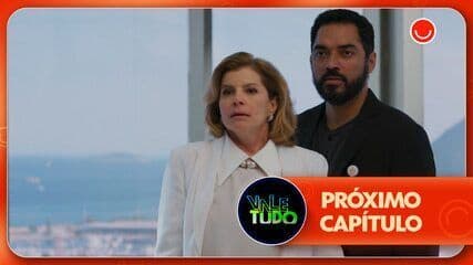 Odete é flagrada beijando Mário Sérgio por Walter em Vale Tudo. Reprodução: Globo