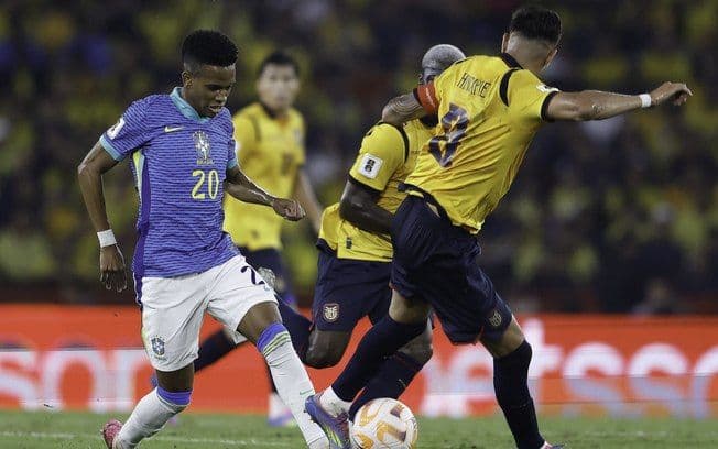 Brasil e Equador empatam em jogo sem emoções na estreia de Ancelotti. Reprodução: iG Esporte