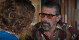 Personagem da novela das 7 demonstra preocupação com possíveis traições. Reprodução: Globo