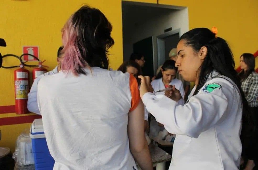 Município realiza campanha 'dia D' de vacinação contra a gripe em Campo Grande. Reprodução: Globo
