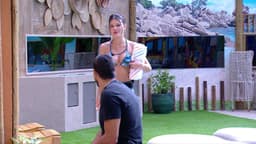 Elogio de Maike a Vitória Strada Choca No BBB 25
