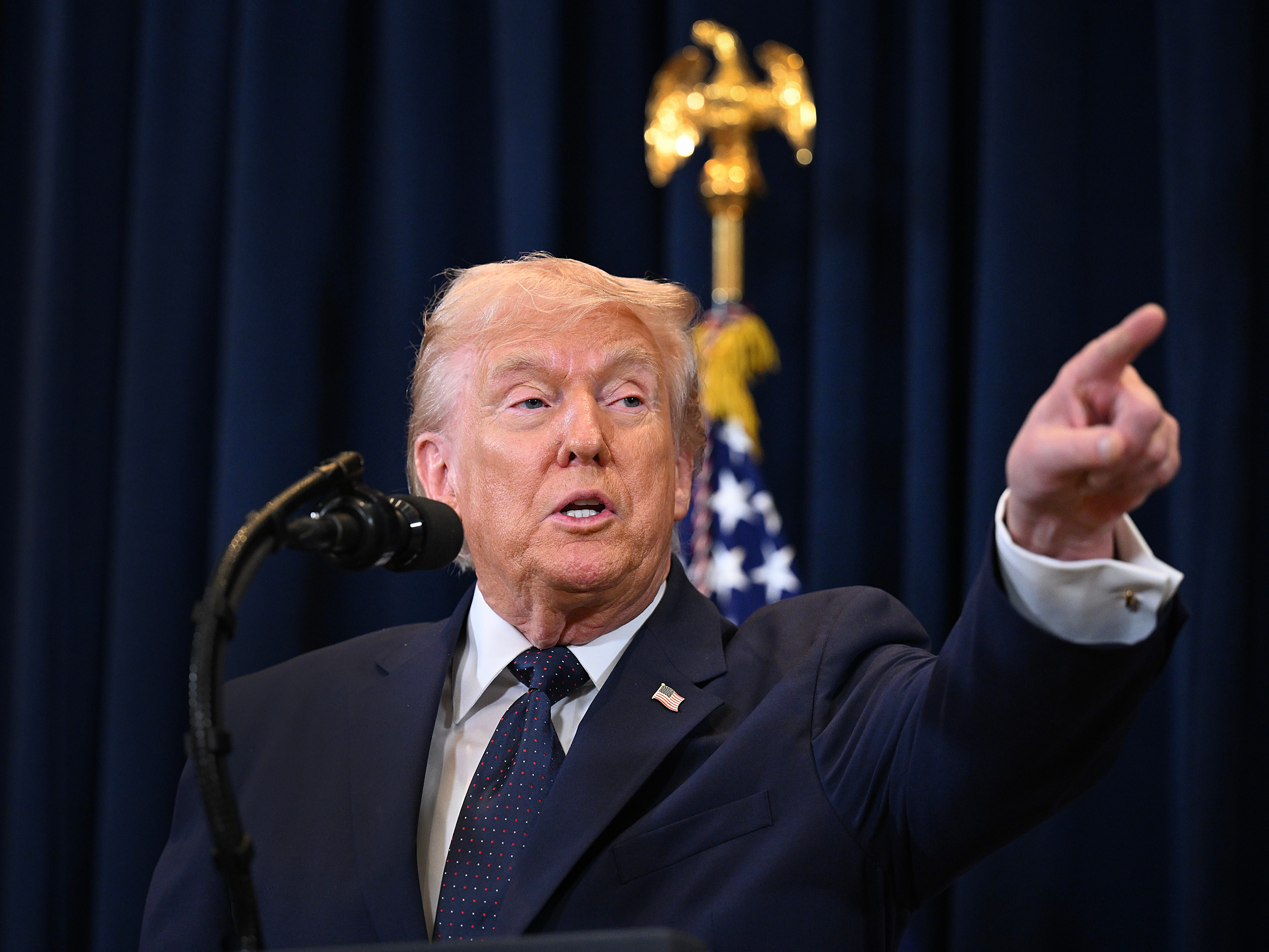 EUA suspendem temporariamente sanções ao petróleo russo, abrindo espaço financeiro para o Kremlin.. Reprodução: Businessinsider