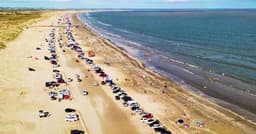 Descubra a Maior Praia do Mundo e Outras