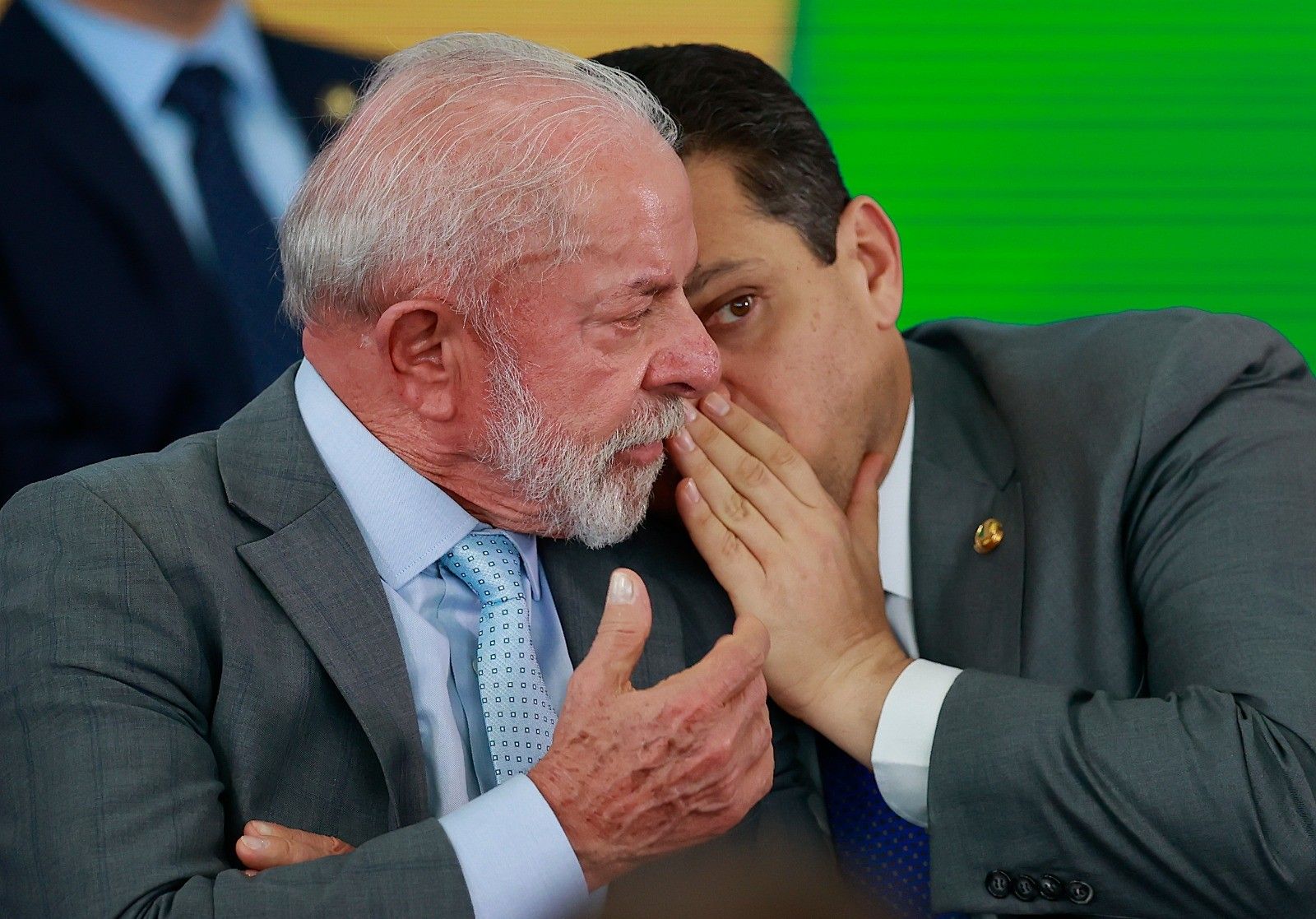[Jantar político com Lula e senadores para destravar apoio a Messias antes da sabatina]. Reprodução: Oglobo