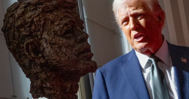 Trump Libera 80.000 Páginas sobre Assassinato de JFK