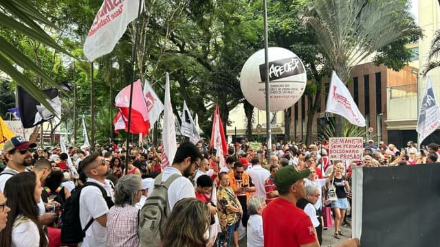 Movimentos Sociais Rompem Silêncio Contra Anistia a Golpistas