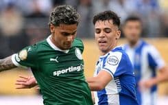 Palmeiras tenta marcar durante partida emocionante contra o Porto. Legenda da imagem. Reprodução: iG.