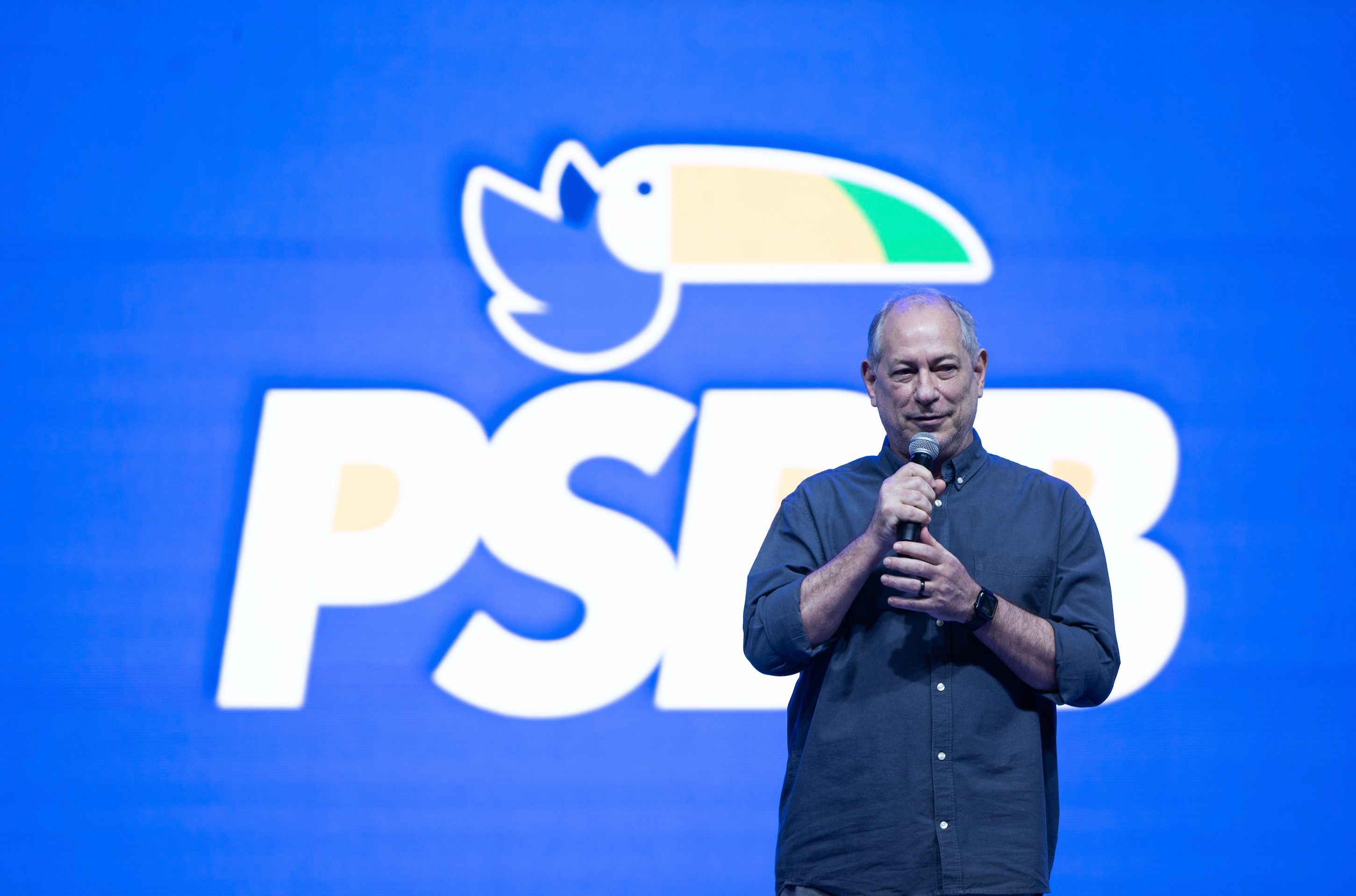 [Ciro Gomes faz discurso nacional, deixando dúvidas sobre disputar Planalto ou governo do Ceará.]. Reprodução: Oglobo