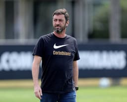 Cartões do Corinthians: Andrés e Duilio, denunciados pelo Ministério Público.. Reprodução: Ge