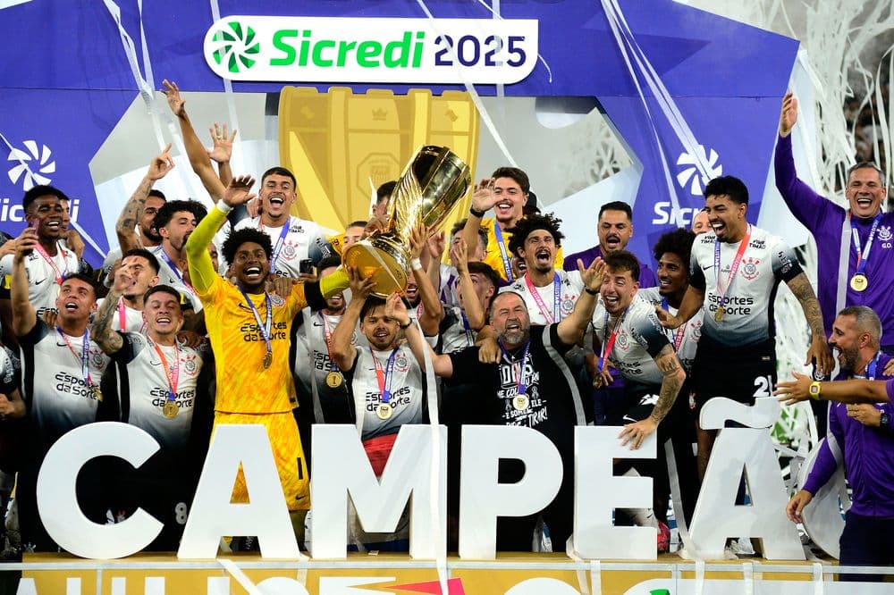 Corinthians Busca Título em 2025 com Time Renovado