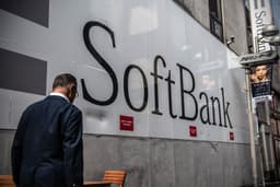 SoftBank adquire fábrica da Sharp para centro de IA