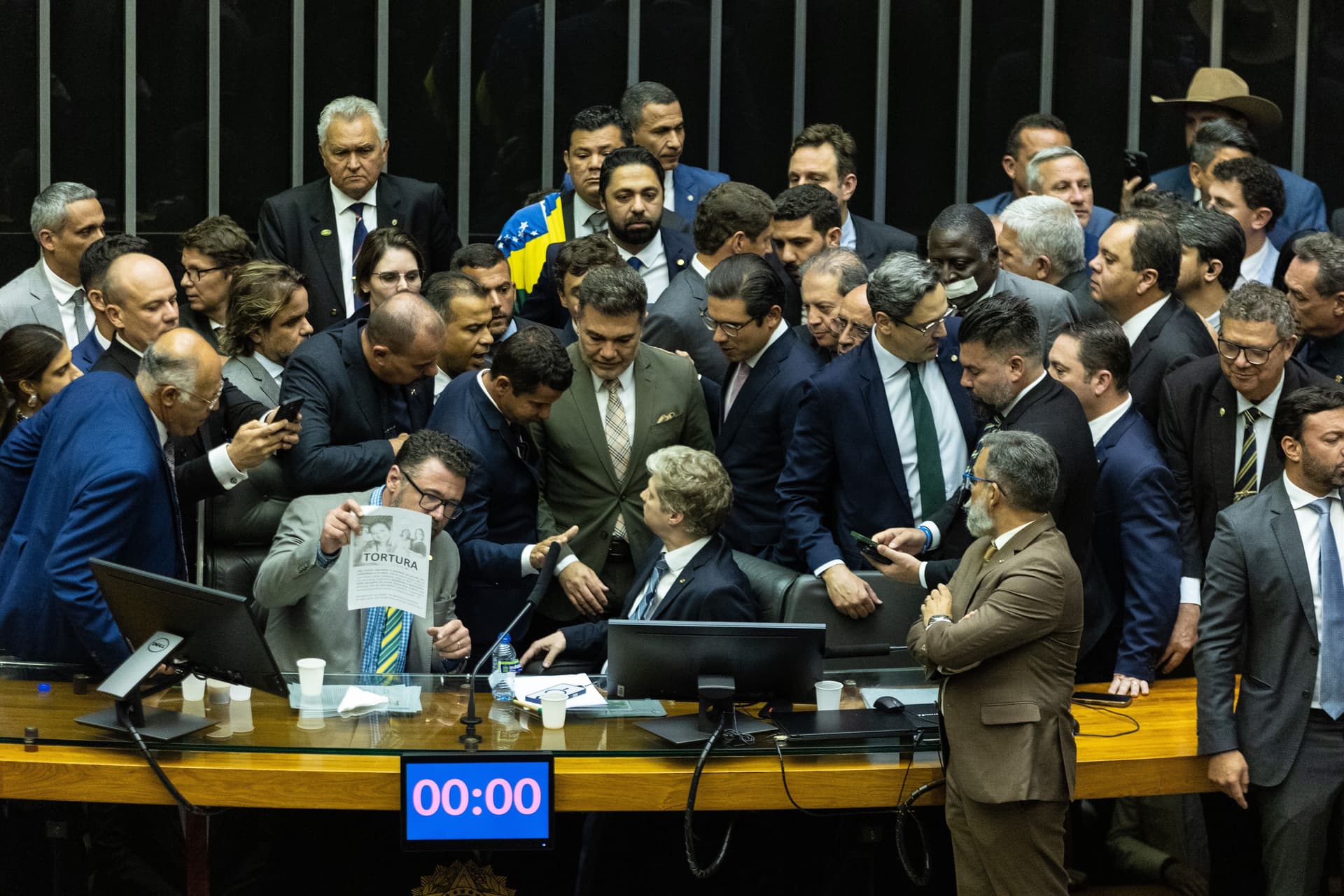 Corregedor da Câmara, Daniel Coronel, inicia análise de processos contra deputados oposicionistas. Reprodução: Globo