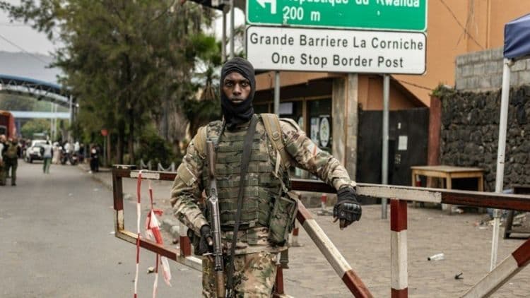 Marco Rubio preside assinatura de acordo de trégua entre Ruanda e RDC. Reprodução: iG.