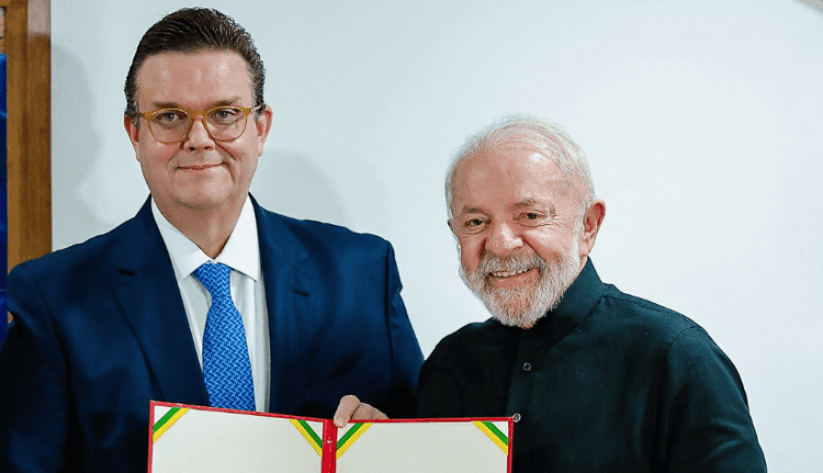 Wolney Queiroz participa de reunião do Conselho Nacional de Previdência Social; Legenda da imagem. Reprodução: CNN Brasil